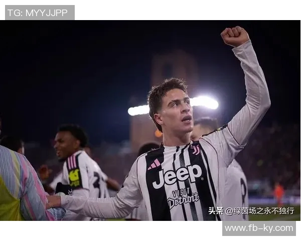 尤文图斯官方宣布与2007年出生波兰中场小将马祖尔续约至2029年