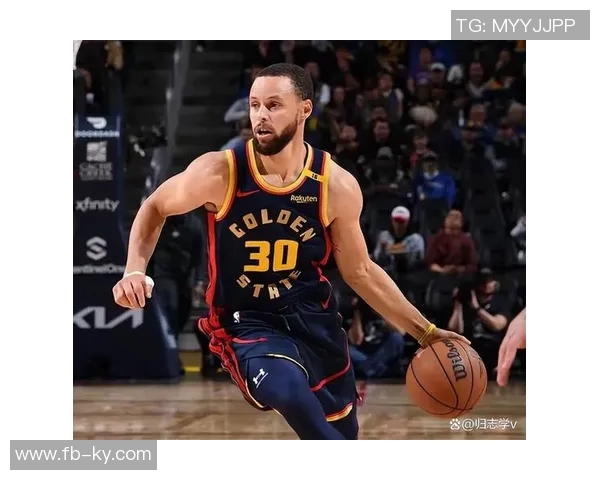 库里幽默回应交通拦截称报名字即可引发网友热议